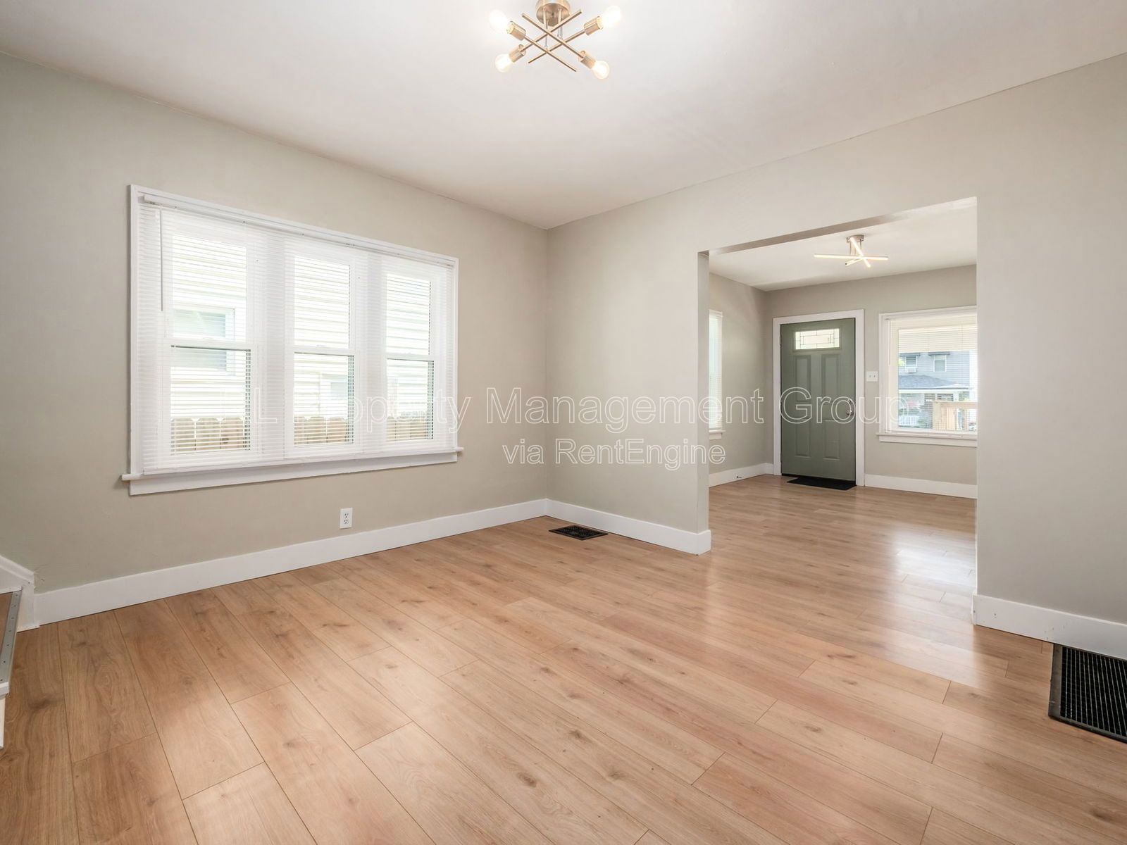 Gallery Image 38