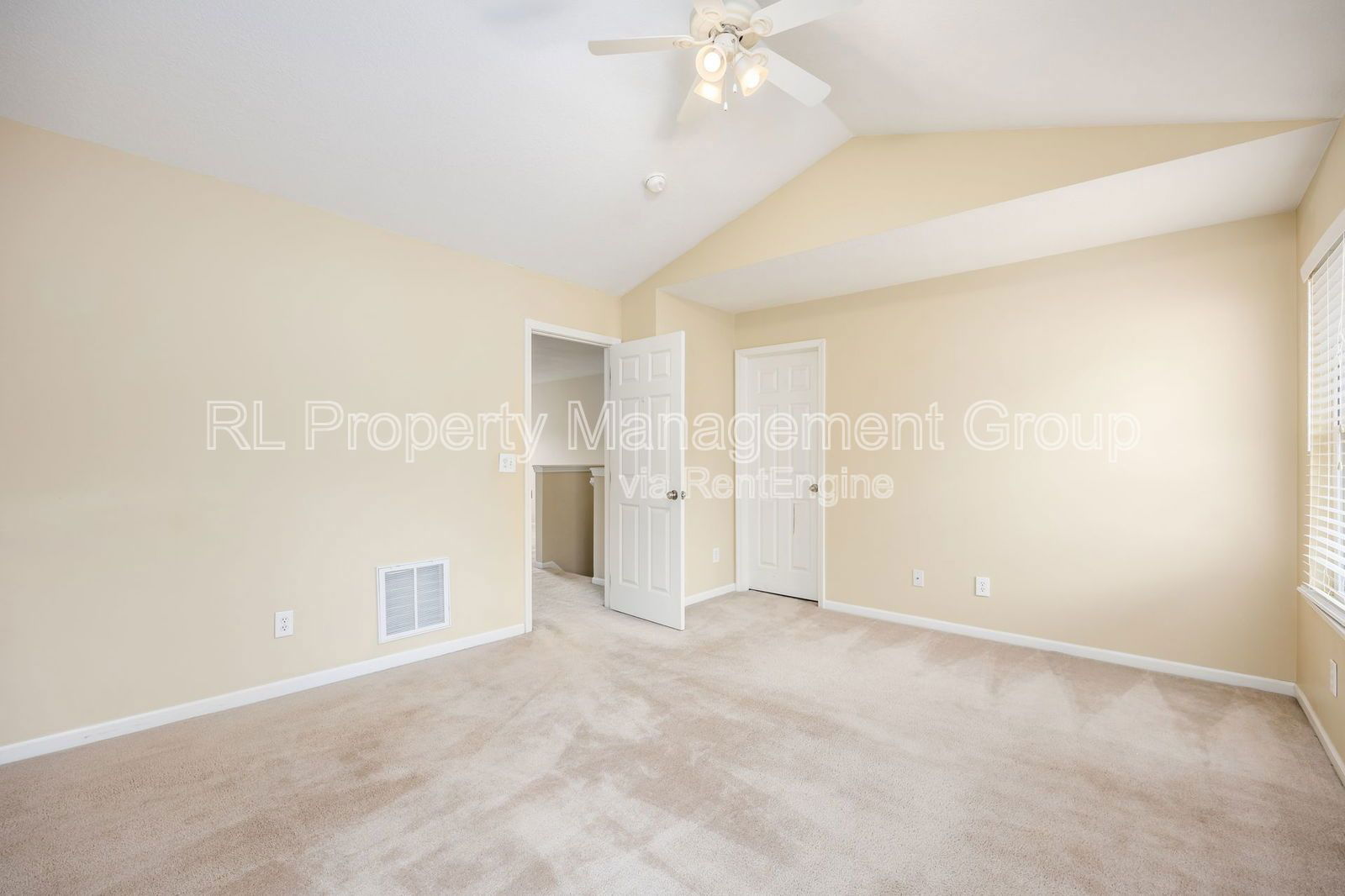 Gallery Image 25