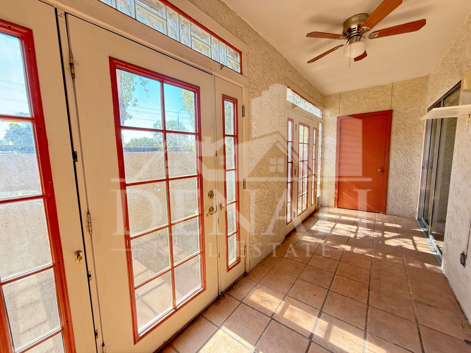 Gallery Image 15