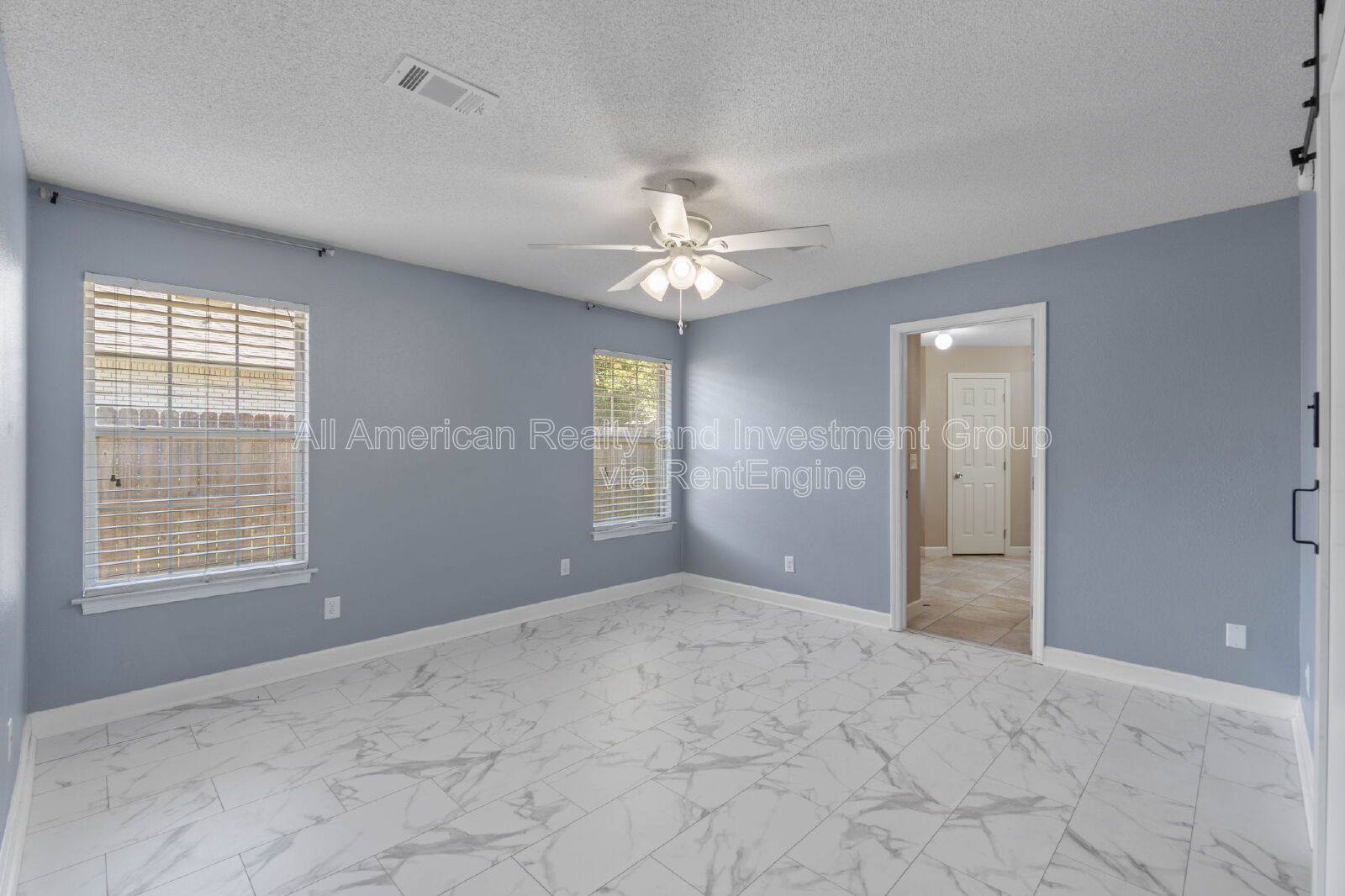 Gallery Image 17