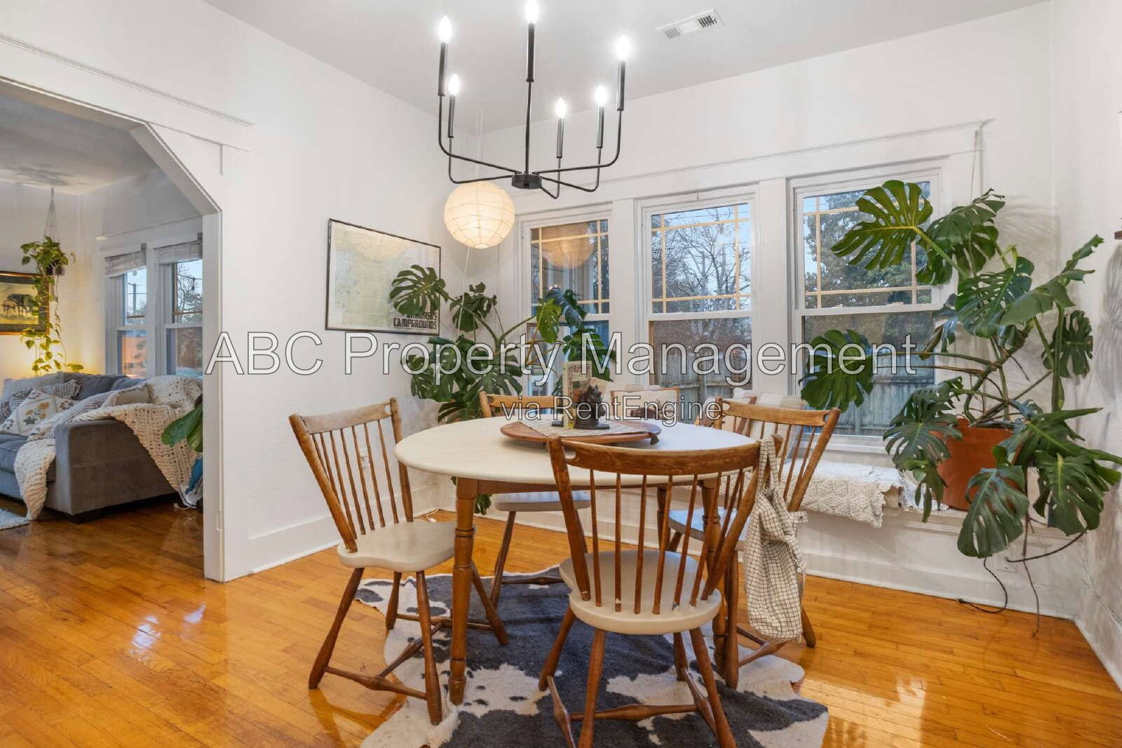 Gallery Image 10