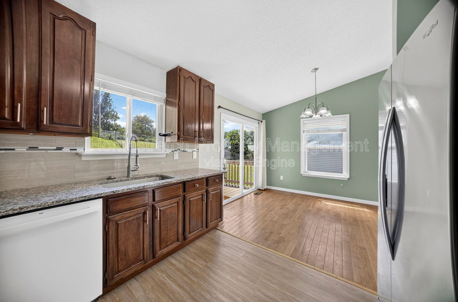 Gallery Image 13