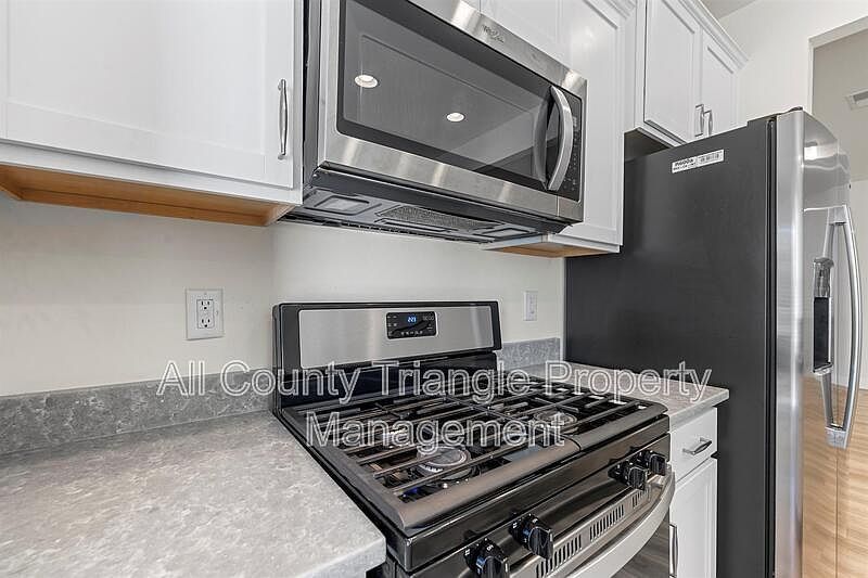 Gallery Image 16