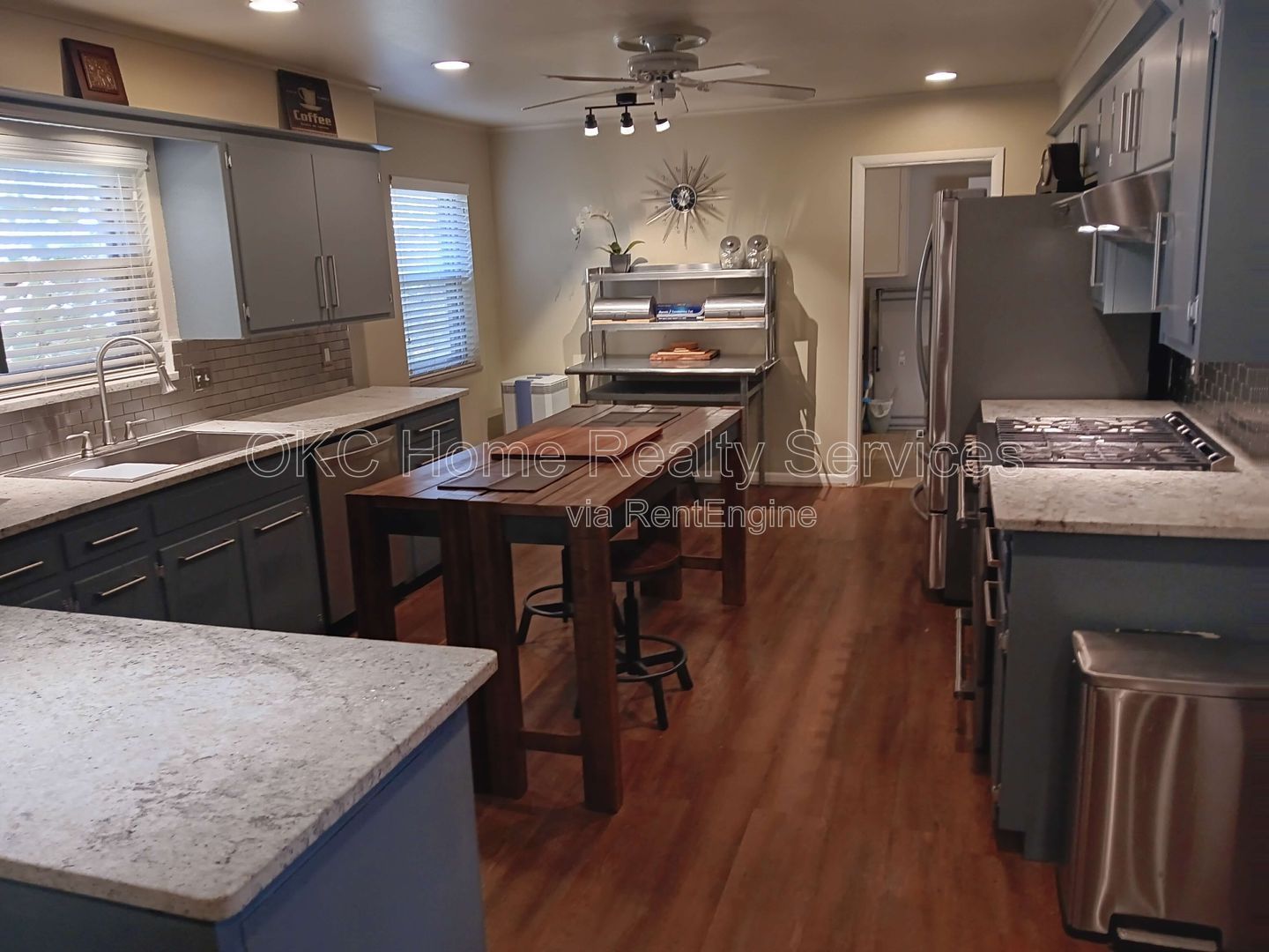 Gallery Image 13