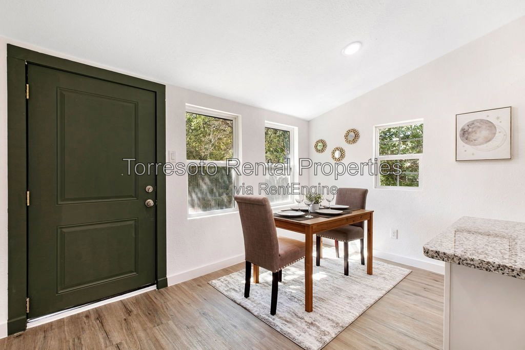 Gallery Image 19