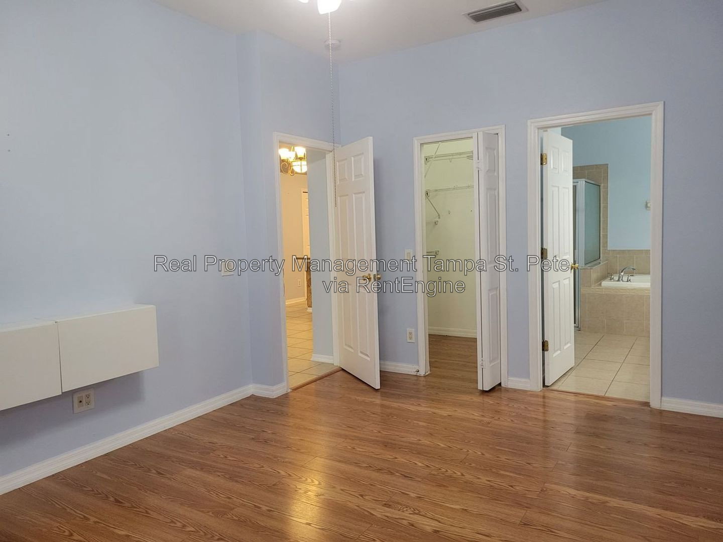 Gallery Image 17