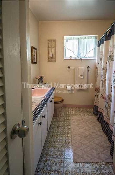 Gallery Image 36