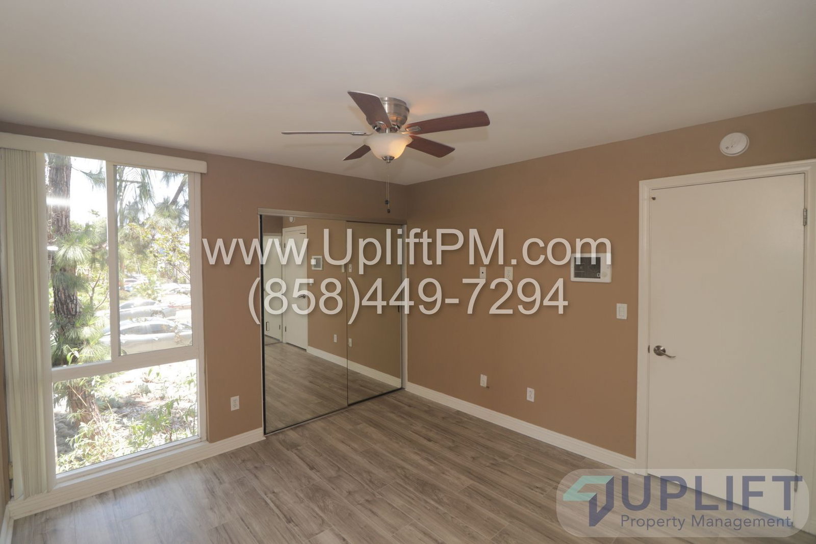 Gallery Image 16