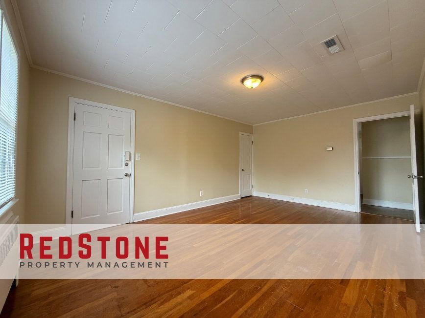 Gallery Image 0