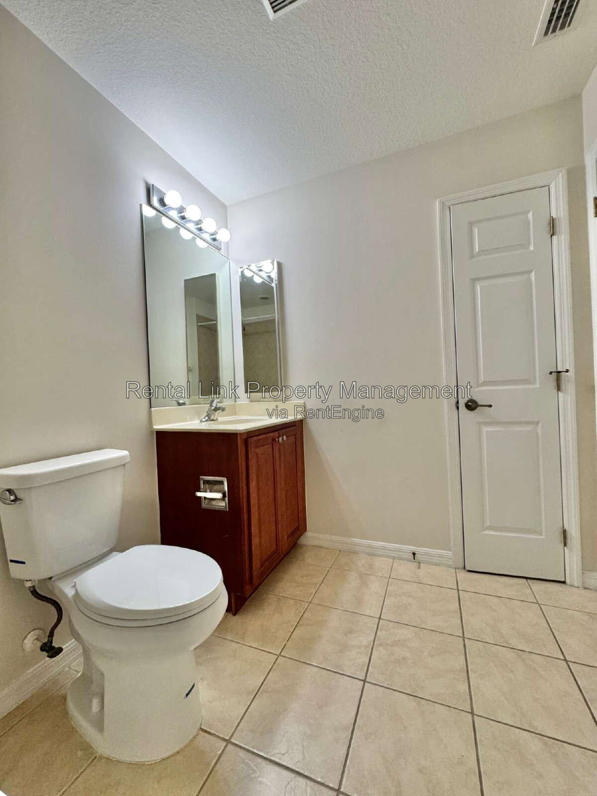Gallery Image 37