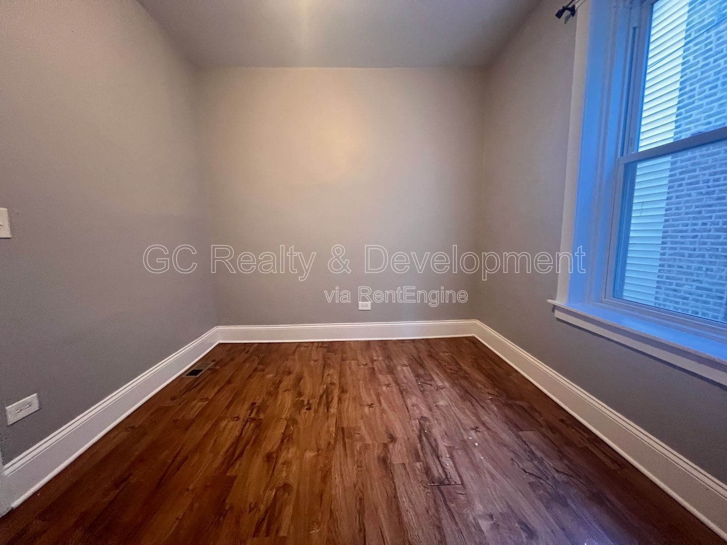 Gallery Image 13