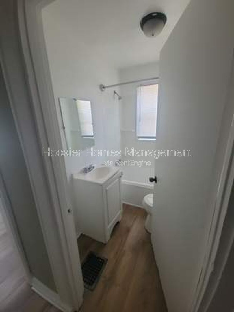 Gallery Image 12