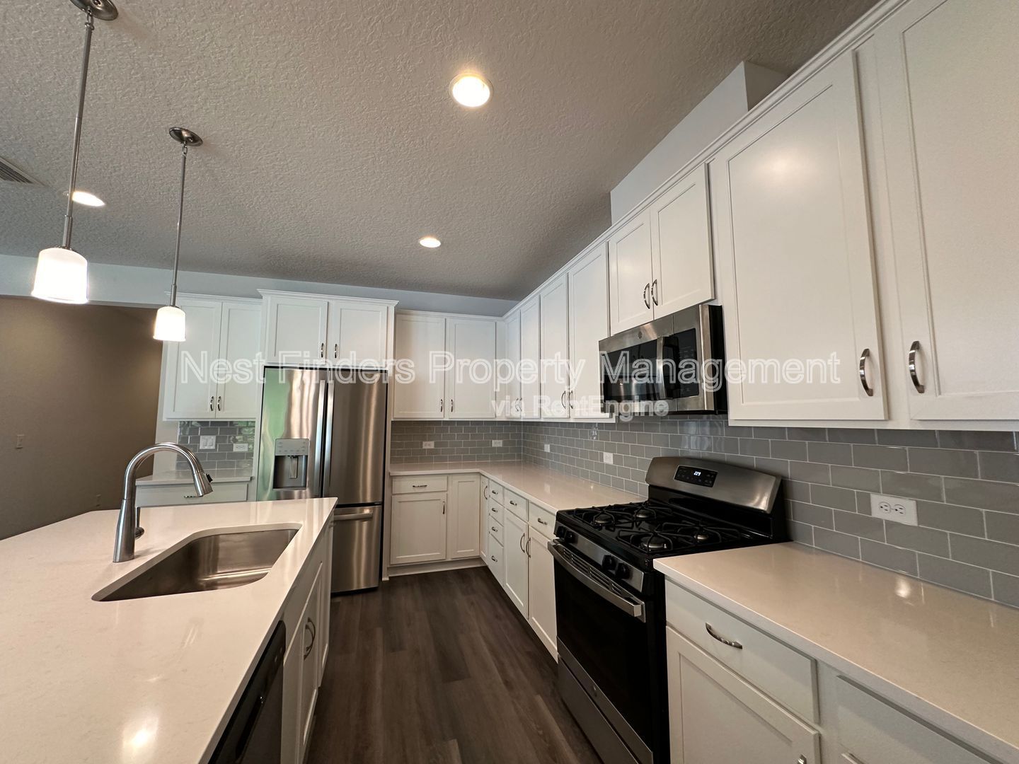 Gallery Image 17