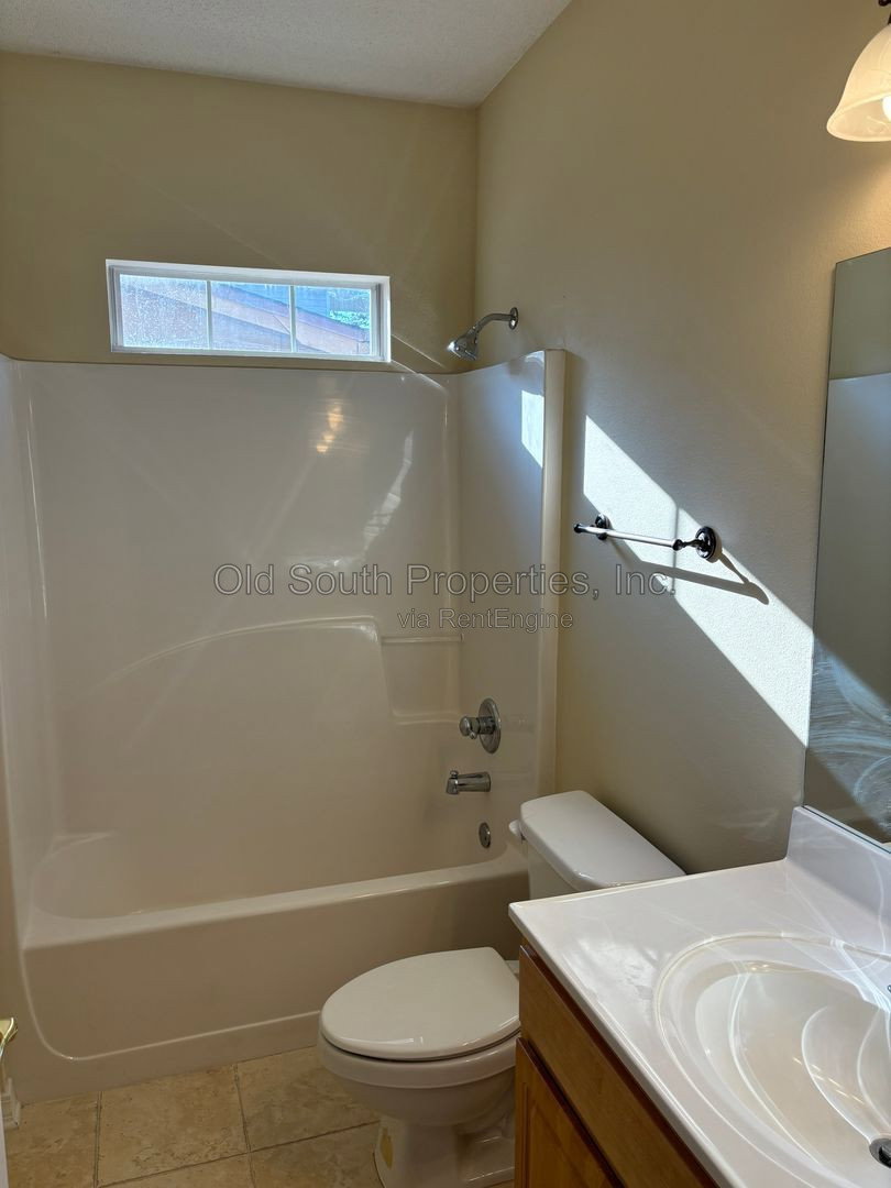 Gallery Image 16