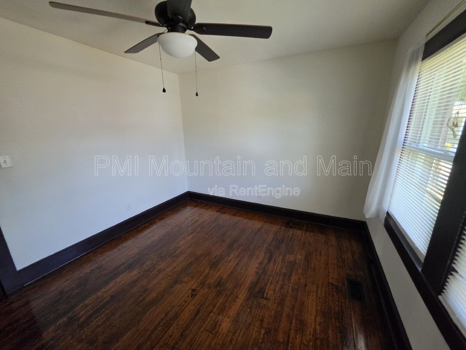 Gallery Image 30