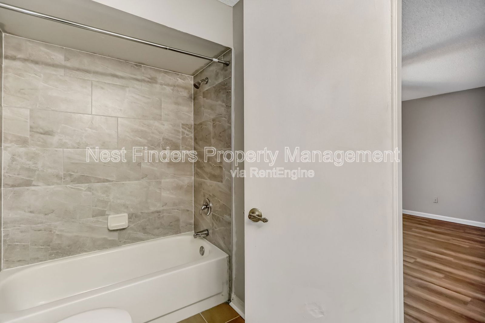 Gallery Image 15