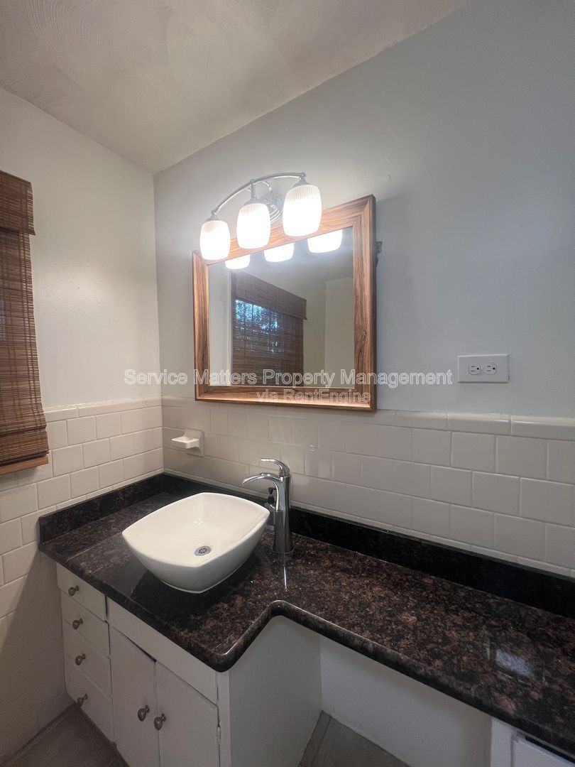 Gallery Image 36