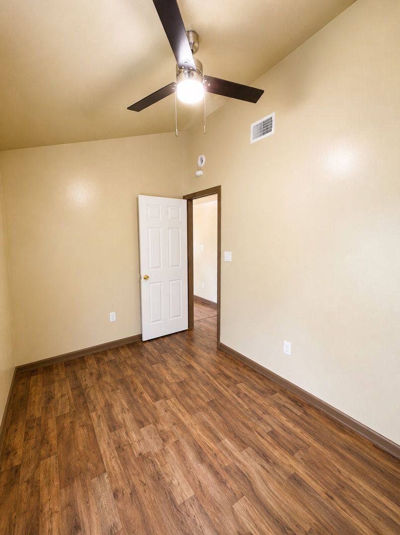 Gallery Image 11