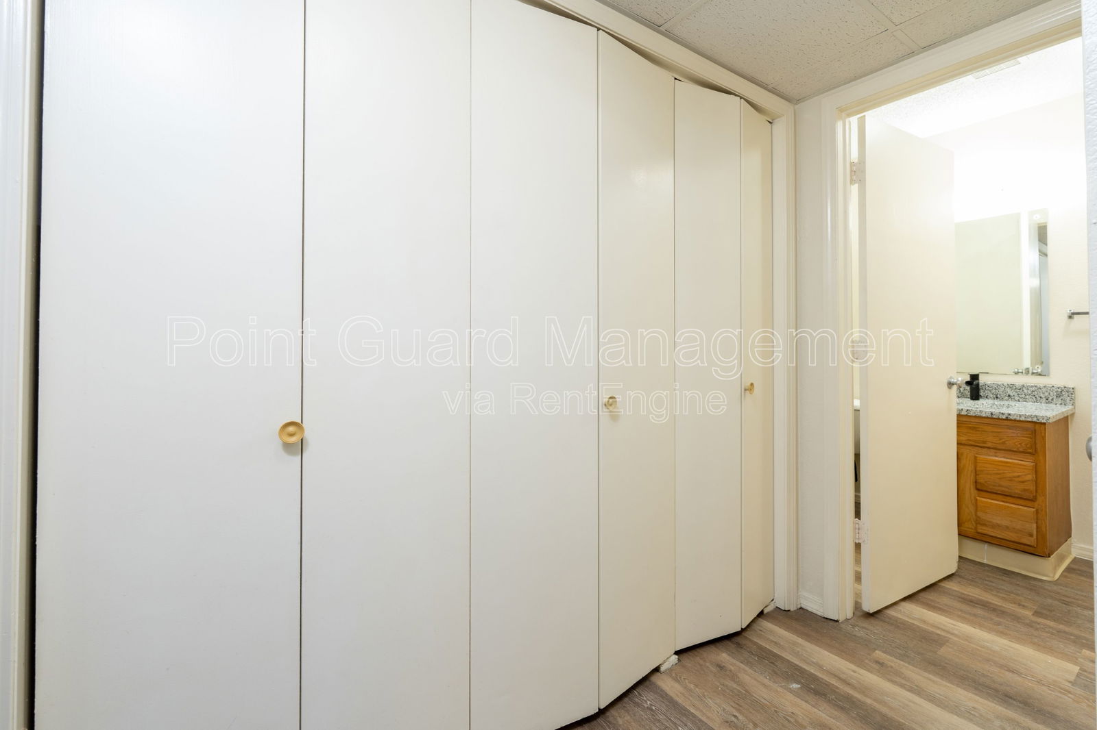 Gallery Image 15