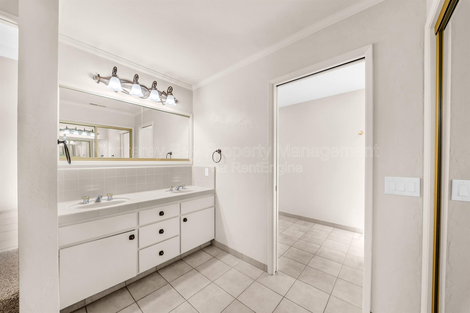 Gallery Image 20