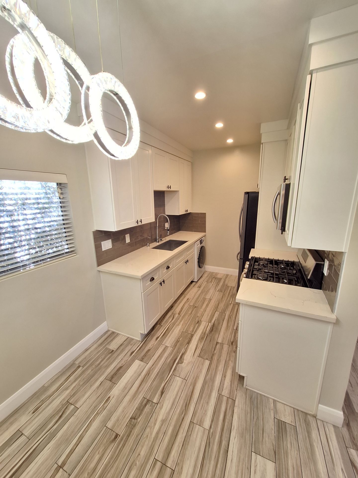 Gallery Image 15