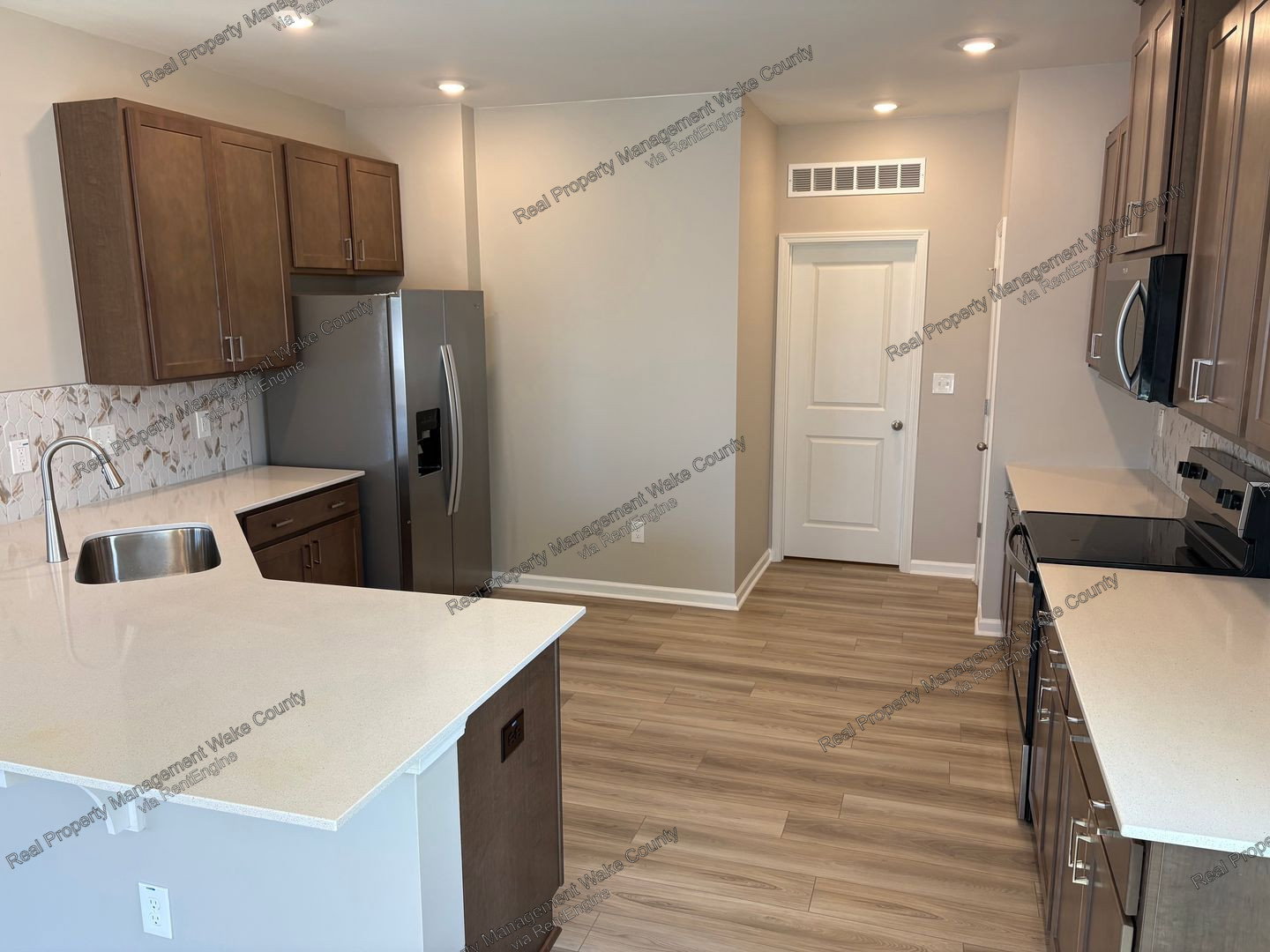 Gallery Image 36