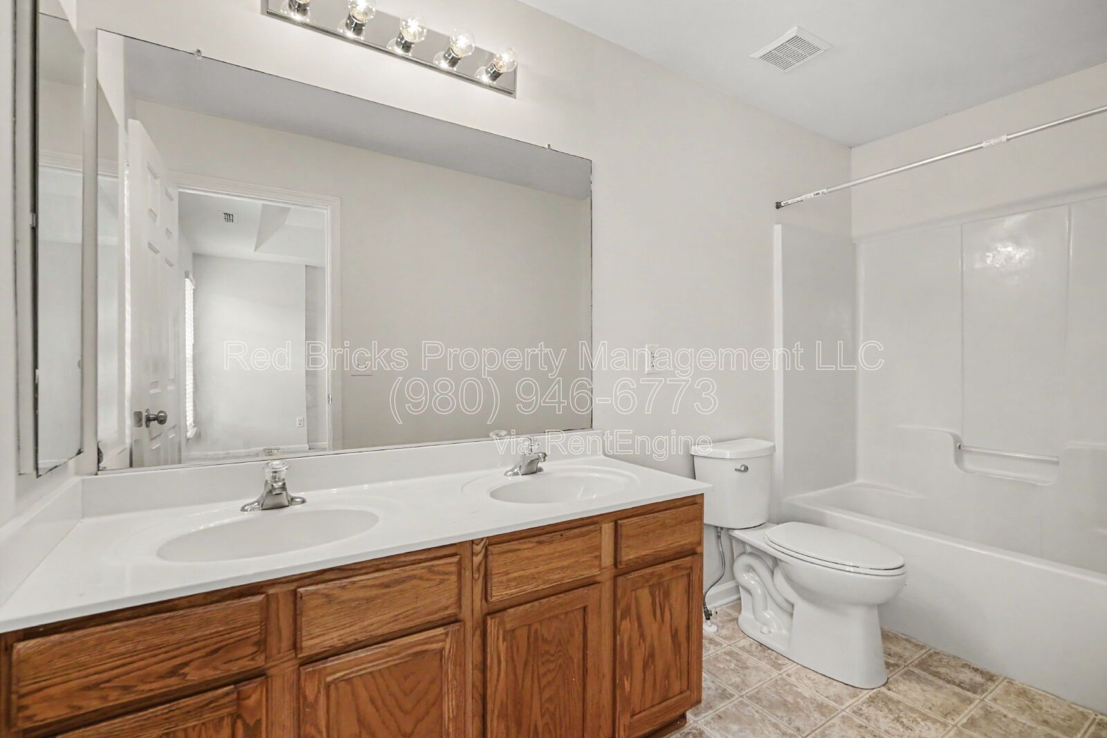 Gallery Image 19