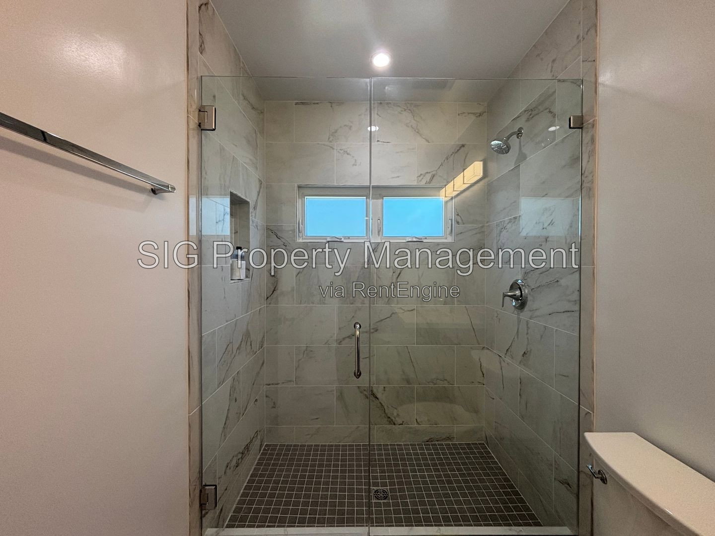 Gallery Image 40