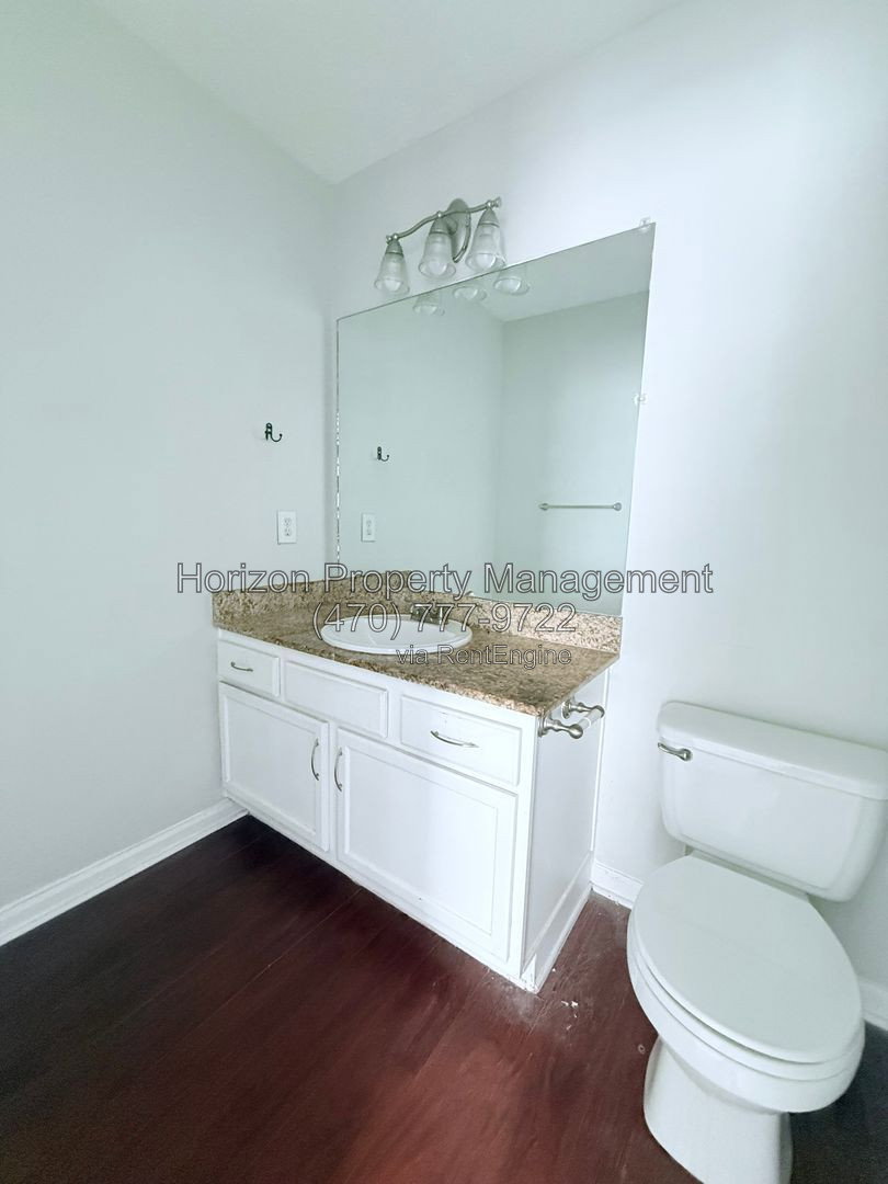 Gallery Image 15