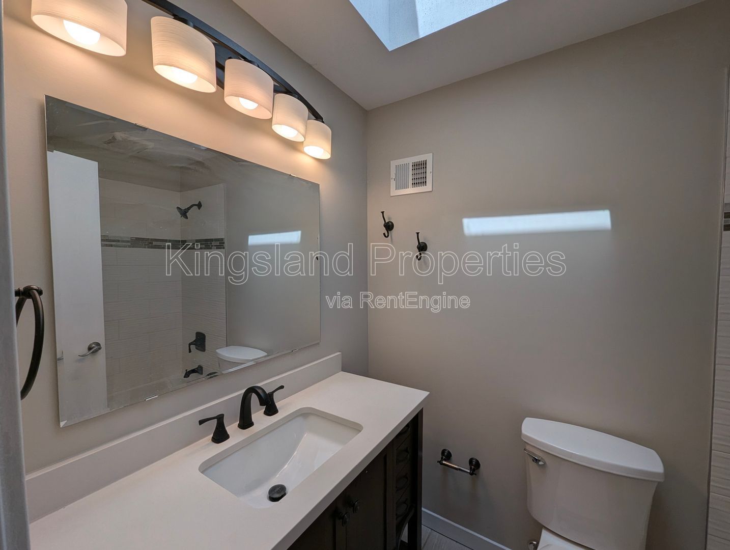 Gallery Image 18