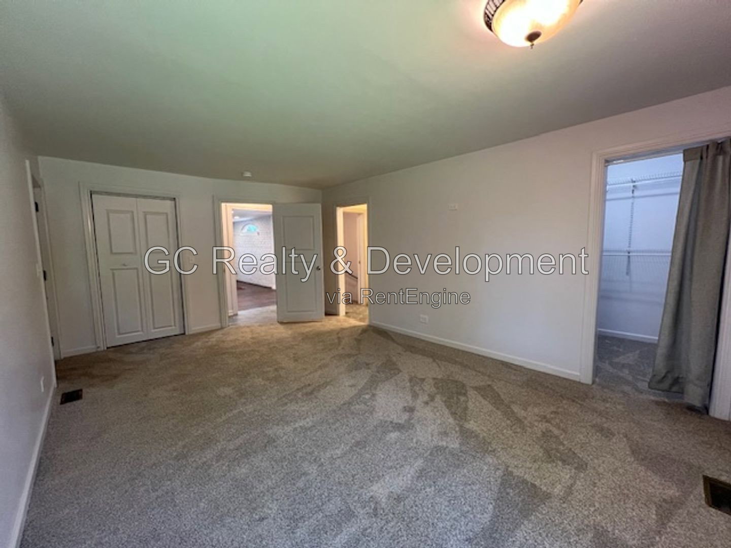 Gallery Image 15