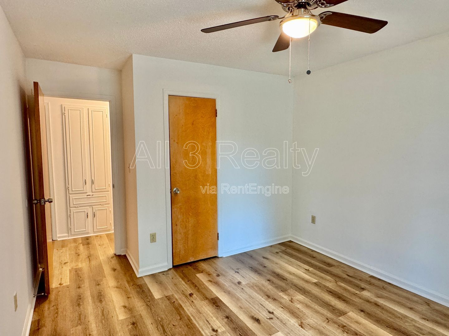 Gallery Image 25