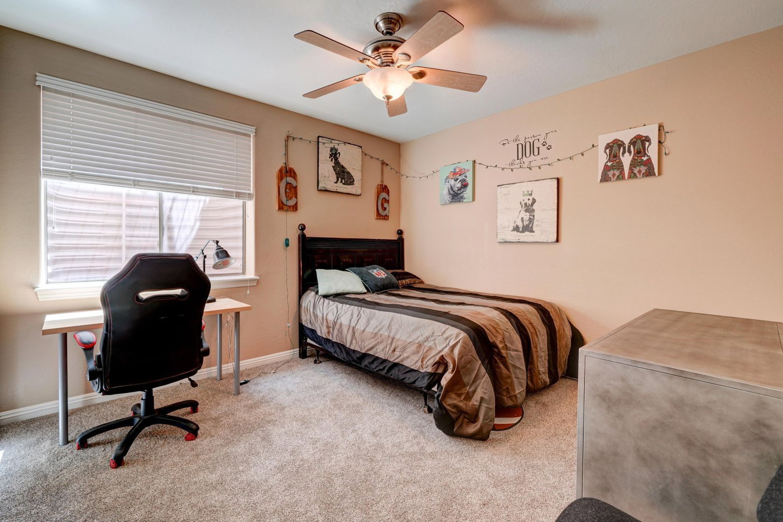 Gallery Image 38