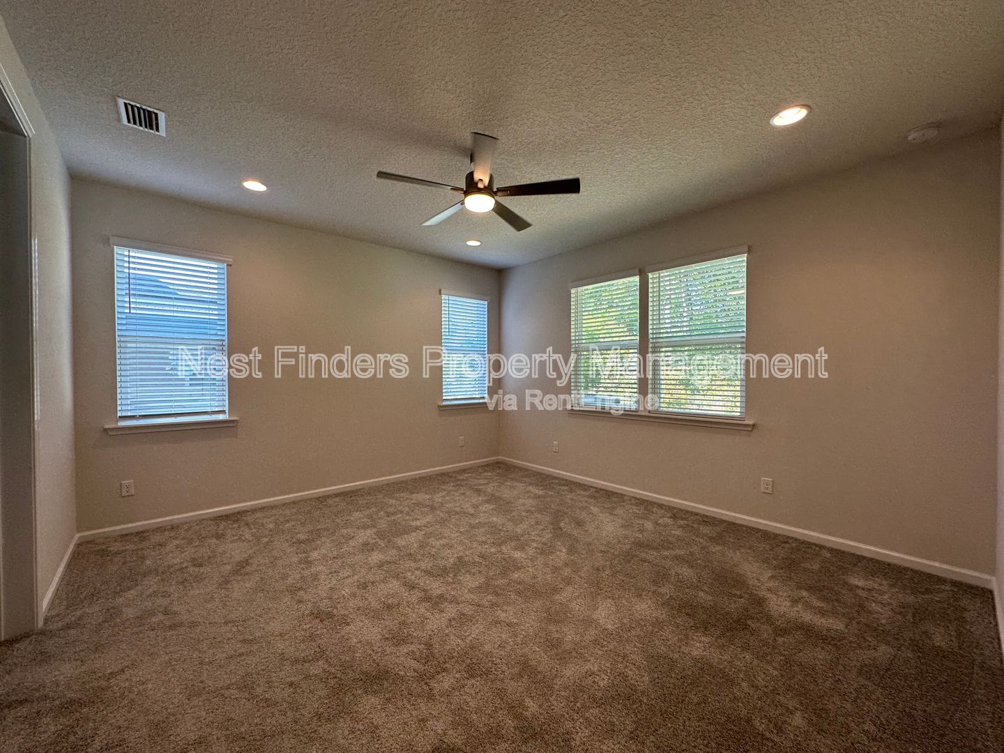 Gallery Image 30