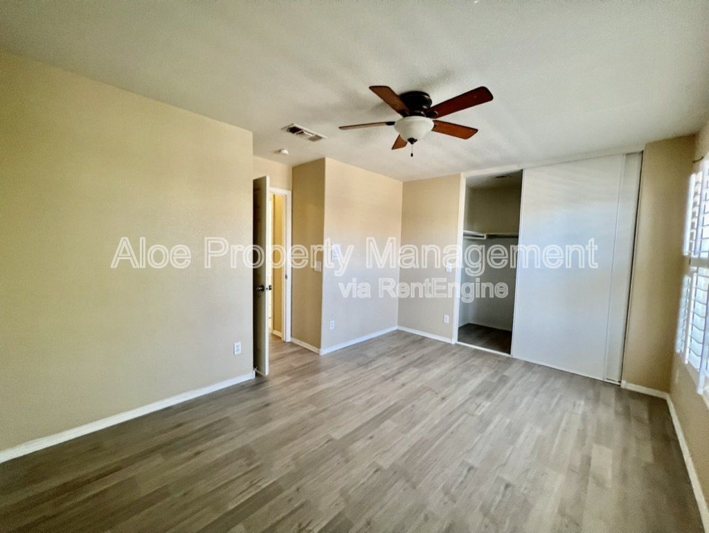 Gallery Image 33