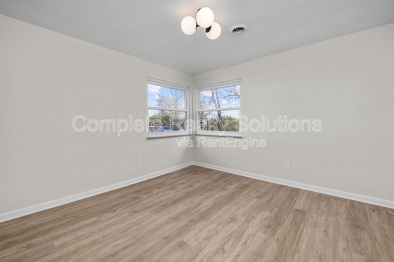 Gallery Image 19