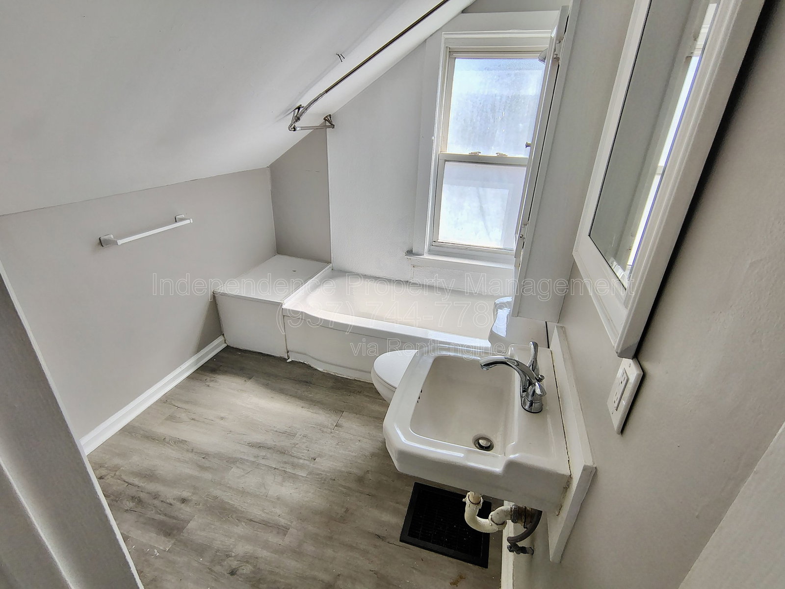 Gallery Image 12