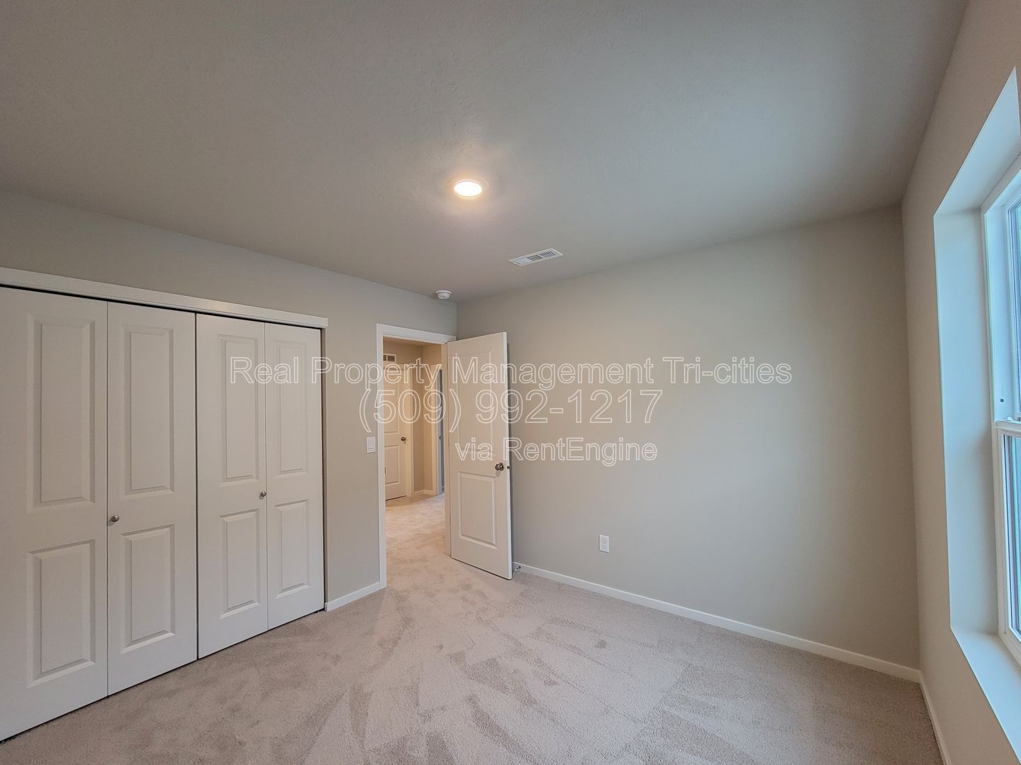 Gallery Image 19