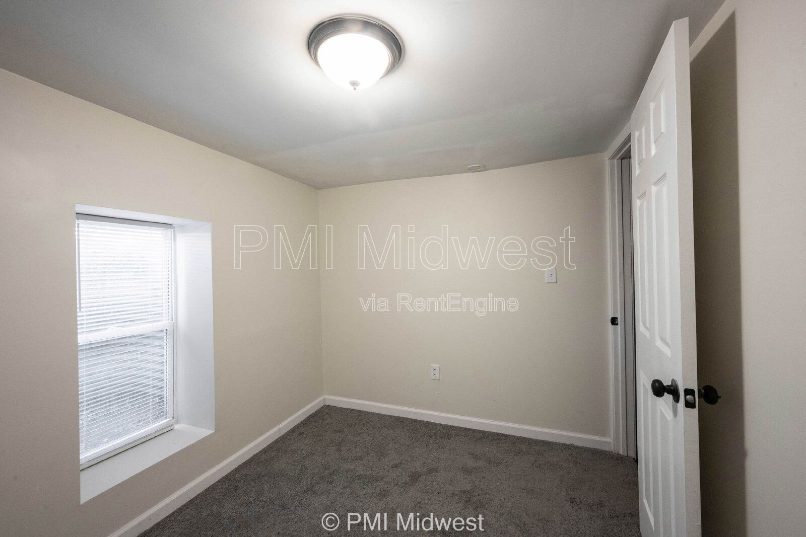 Gallery Image 18