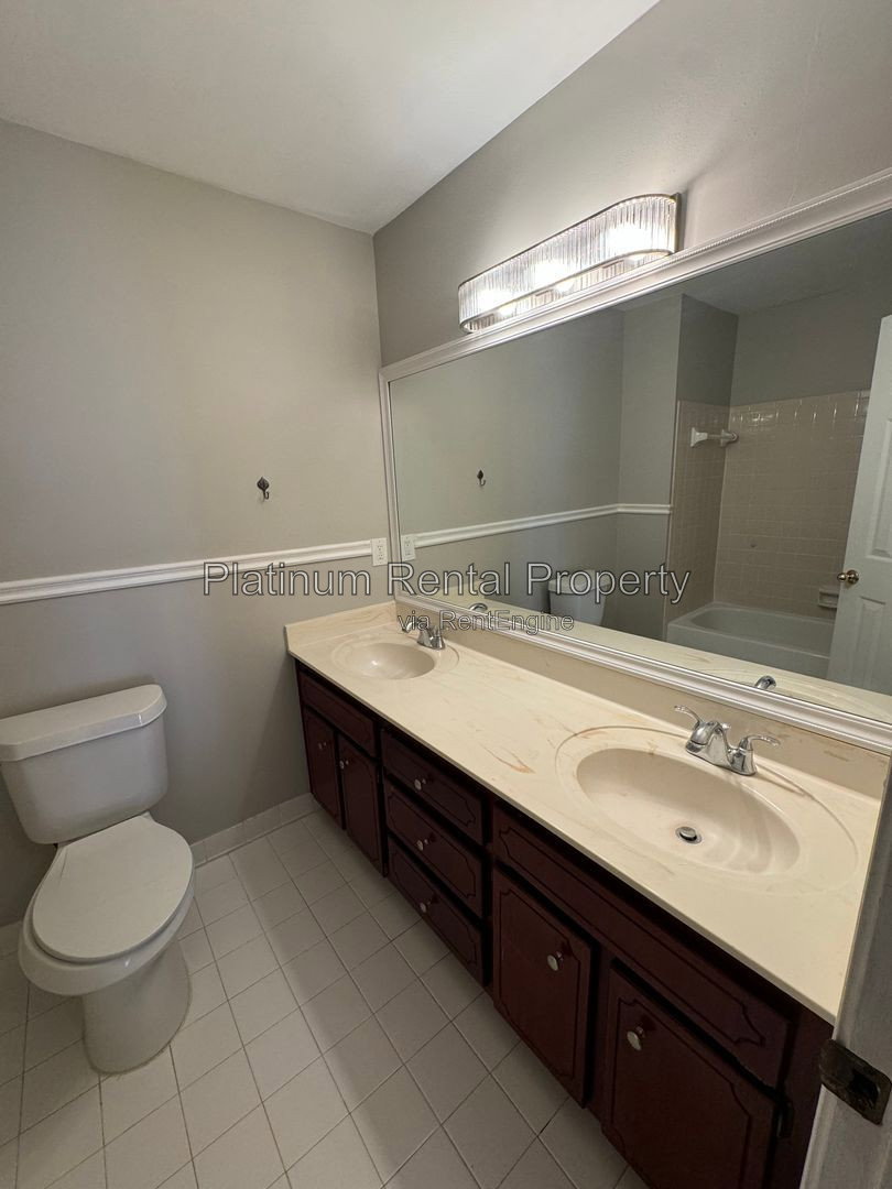 Gallery Image 20