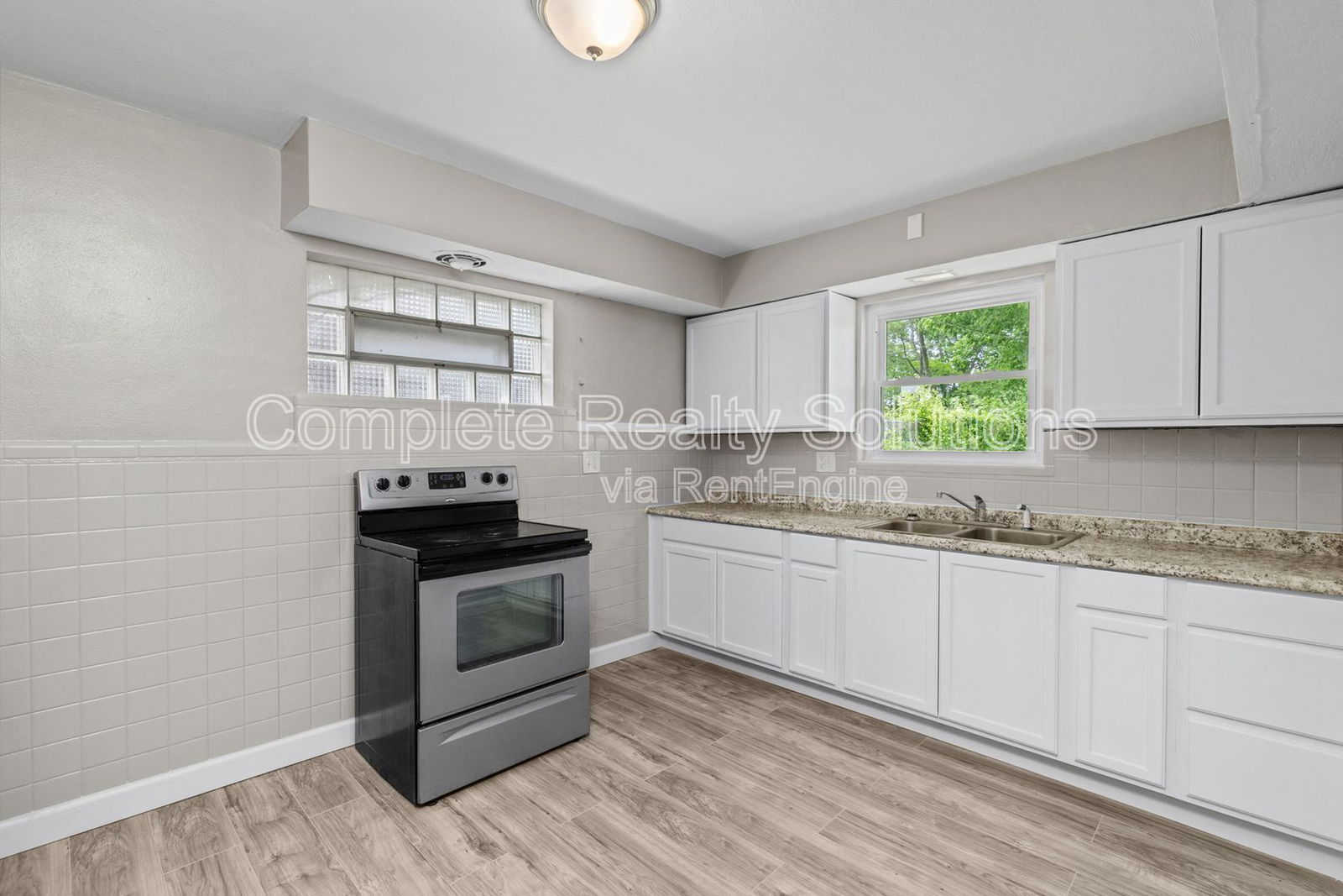 Gallery Image 12