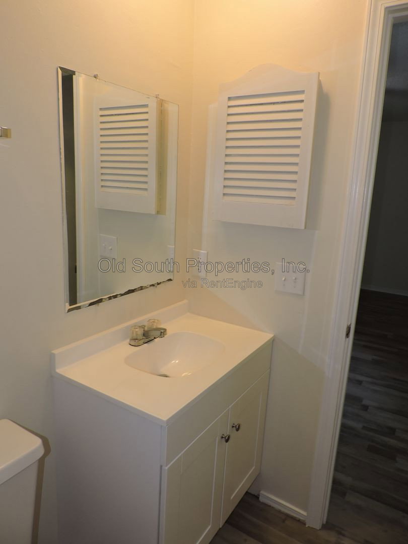 Gallery Image 14