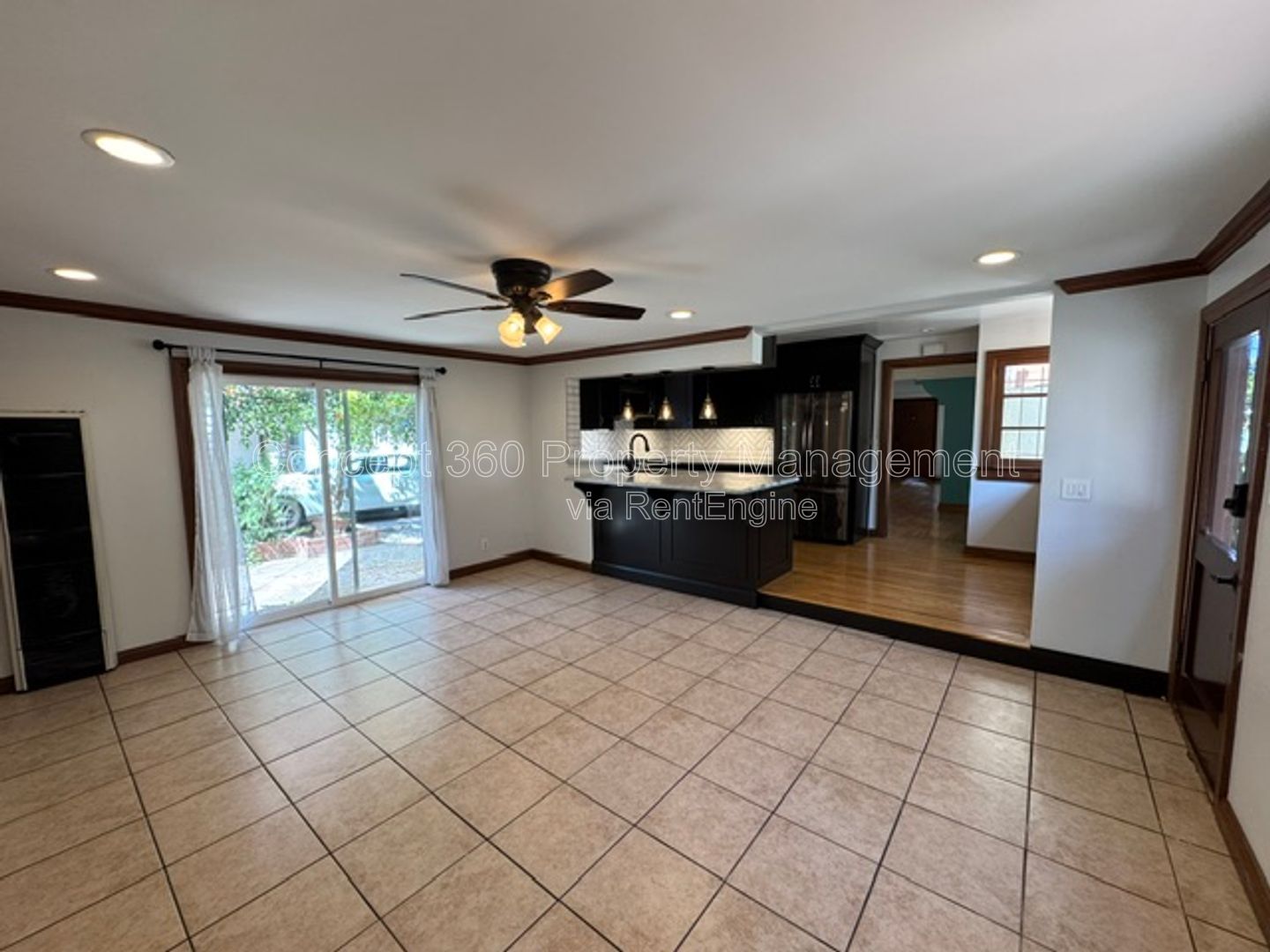 Gallery Image 19