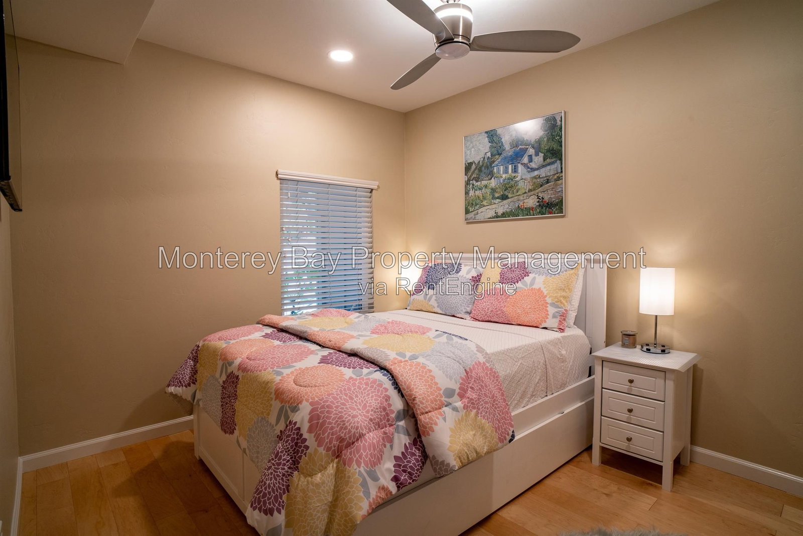 Gallery Image 17