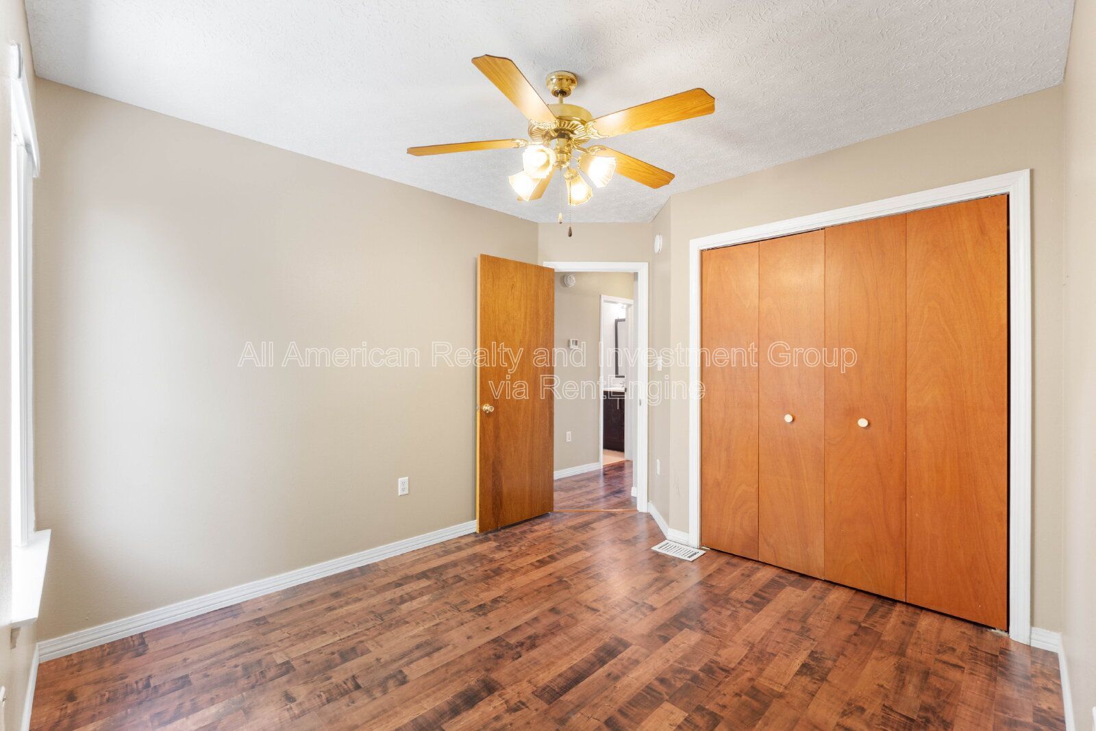 Gallery Image 18