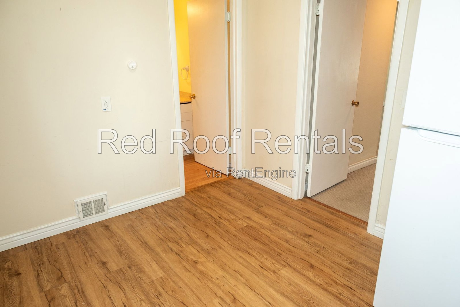 Gallery Image 18