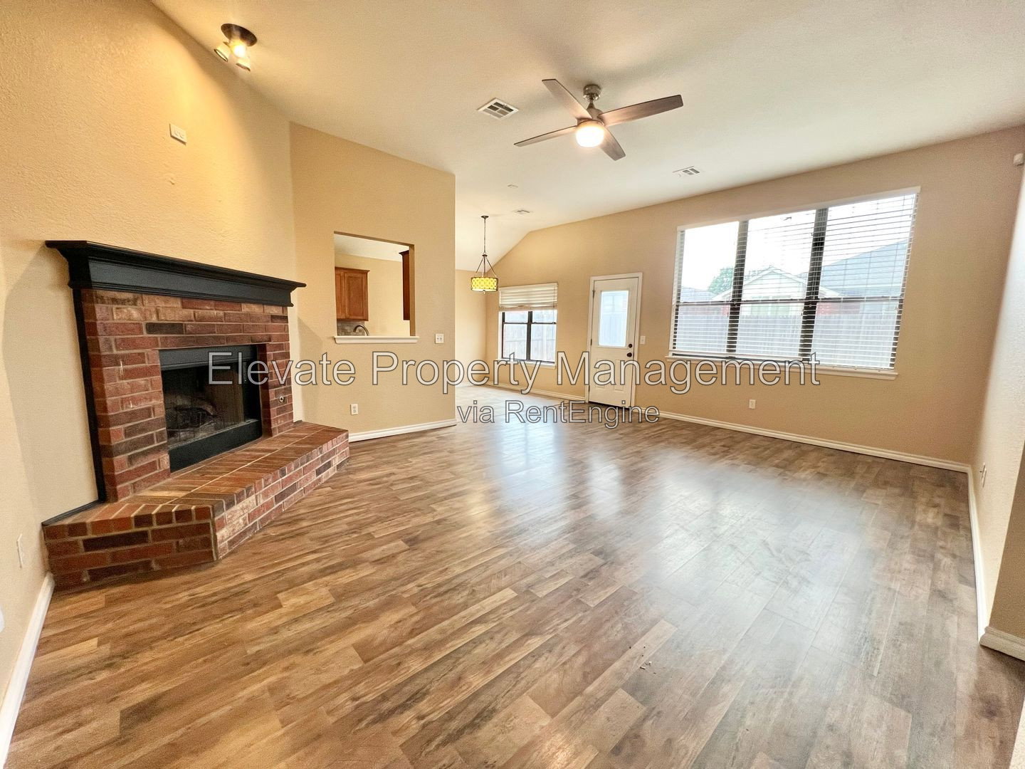 Gallery Image 9