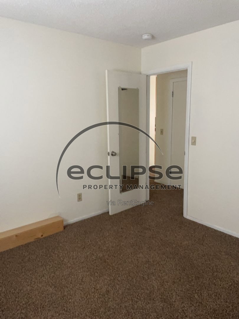 Gallery Image 16