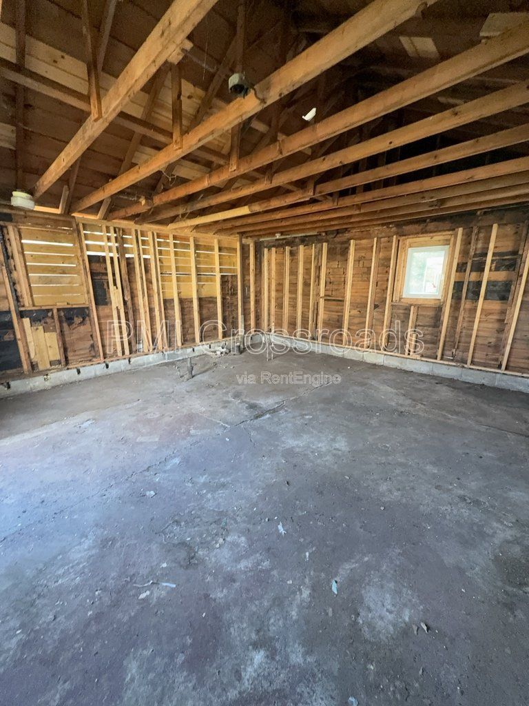 Gallery Image 32