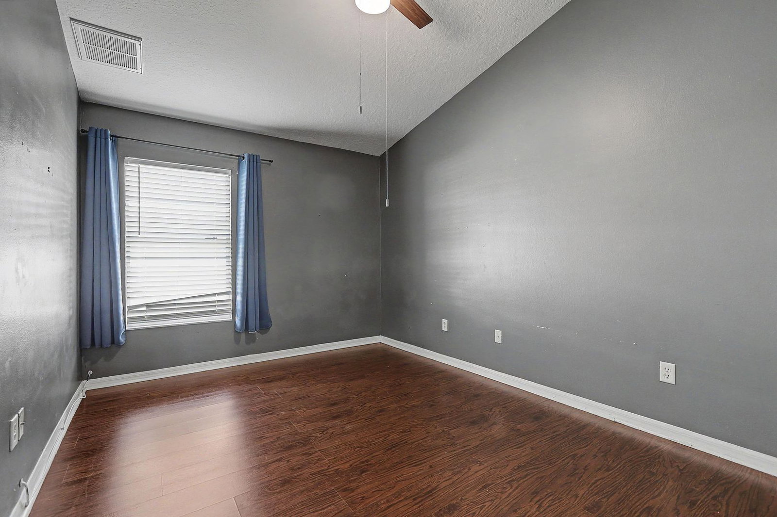 Gallery Image 19
